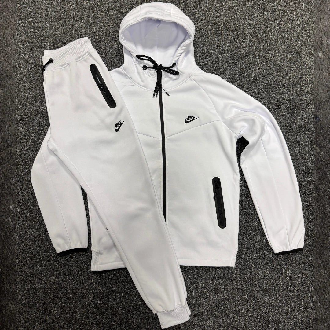 Biały Komplet Dresowy Nike Tech